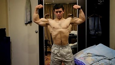 Shredded Sergey Poses Off