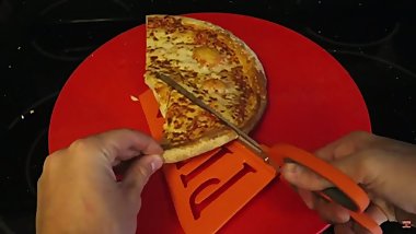 Russian pizza delivery man fucks sexy teen pizza