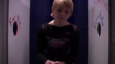 teen babe at the gloryhole