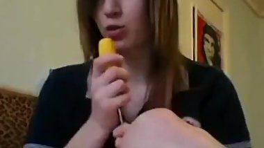 Russian Teen Masturbating on Webcam - CamzHQ.com