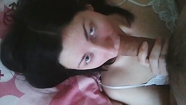 Russian amateur girl Ksyusha fucks. part 1