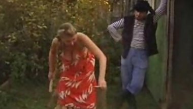 RUSSIAN GIRL BIG TITED GET FUCKED