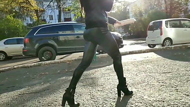 Voyeur . Hot Girl in leggings on the street