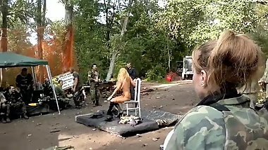 Russian bionde public strip