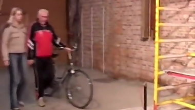 HYE The Girl On The Bicycle !