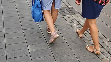 Juicy ass girls shaking in tight dress