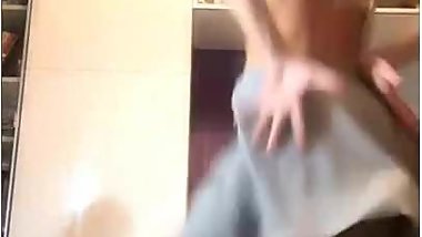 Russian Slutty Dancing