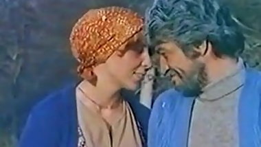 ayntritli zerin dogan porno