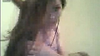 Russian Teen Plays with her sexy body again on chatroulette