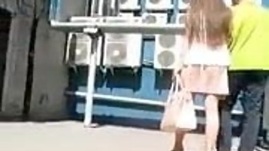 Inflationary skirt, graceful legs