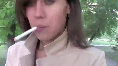 Olesja fucks in a stairwell part 1